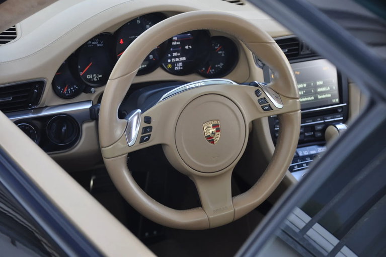 Porsche 991 Carrera 4S