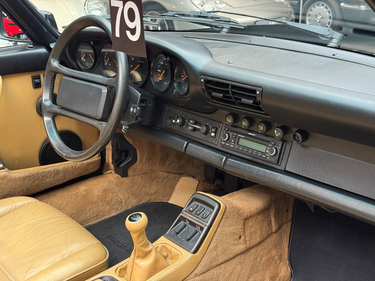 Porsche 964 Carrera 4