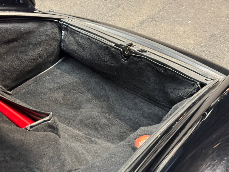 Porsche 964 Carrera 4
