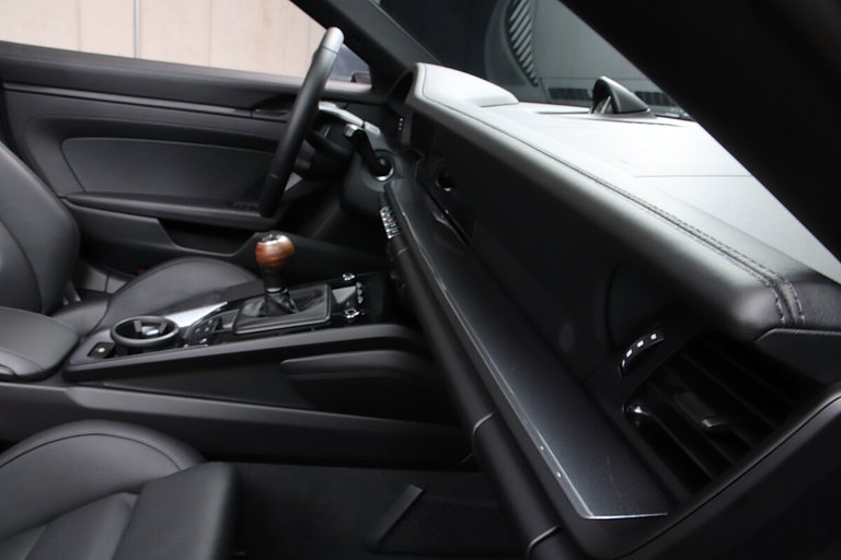 Porsche 992.2 Carrera T