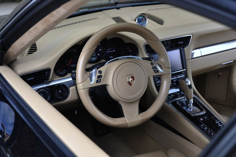 Porsche 991 Carrera 4S
