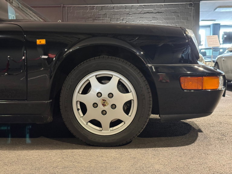 Porsche 964 Carrera 4