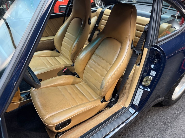 Porsche 911 Carrera 3.2 (US)