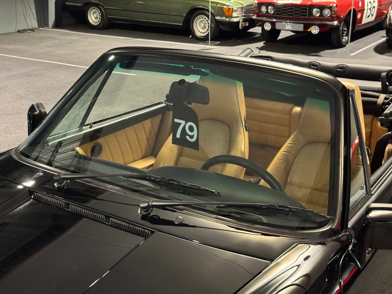 Porsche 964 Carrera 4