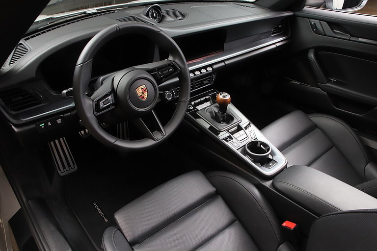 Porsche 992.2 Carrera T