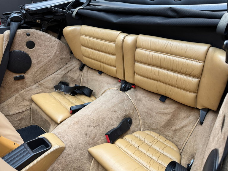 Porsche 964 Carrera 4