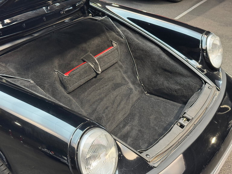 Porsche 964 Carrera 4