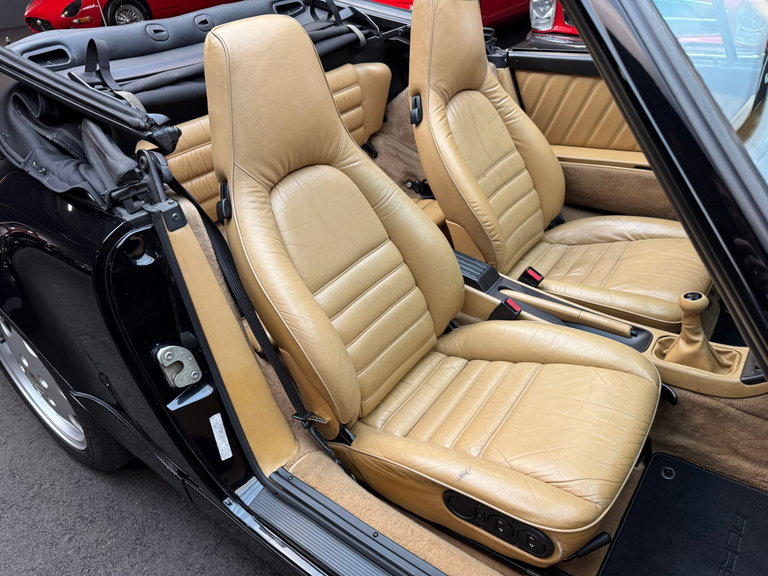 Porsche 964 Carrera 4