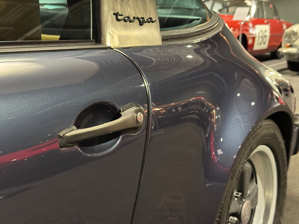 Porsche 911 Carrera 3.2 (US)