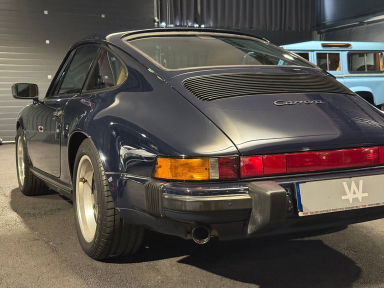Porsche 911 Carrera 3.2 (US)