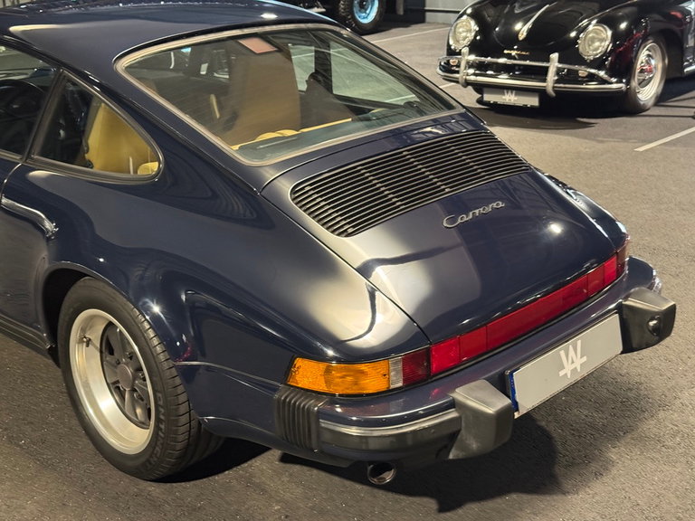 Porsche 911 Carrera 3.2 (US)
