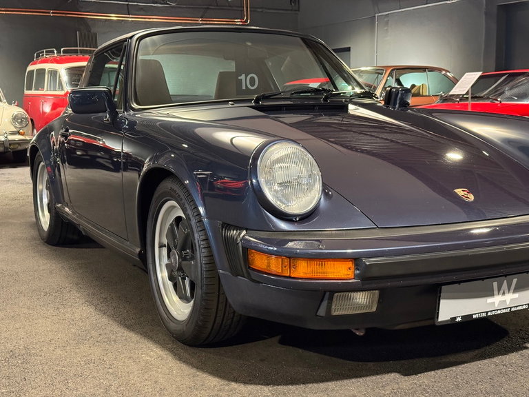 Porsche 911 Carrera 3.2 (US)