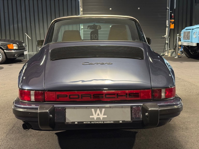 Porsche 911 Carrera 3.2 (US)