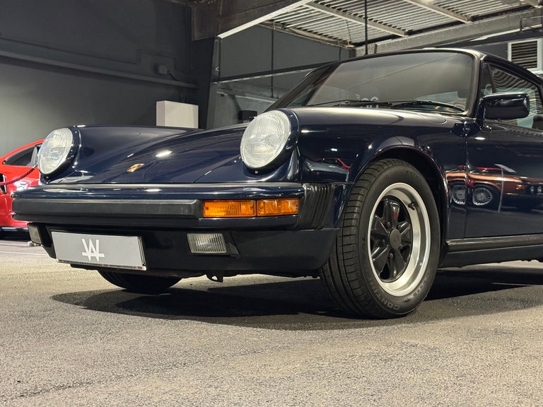Porsche 911 Carrera 3.2 (US)