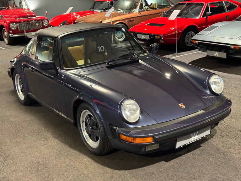 Porsche 911 Carrera 3.2 (US)
