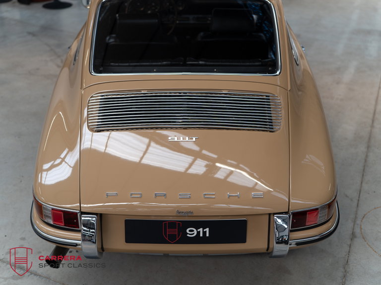 Porsche 911 T