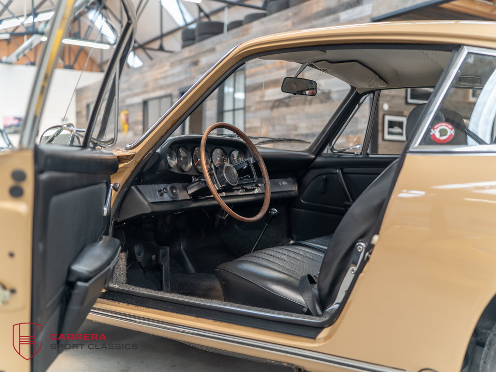 Porsche 911 T