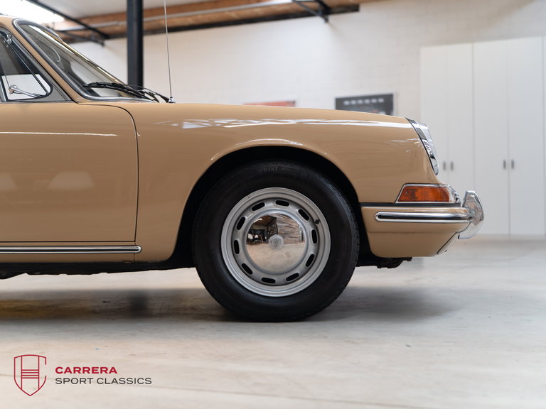 Porsche 911 T