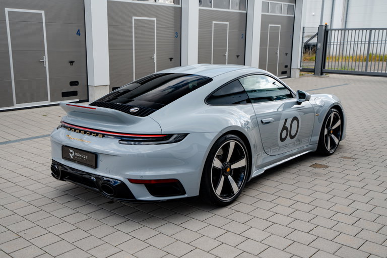Porsche 992 Sport Classic