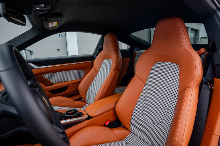 Porsche 992 Sport Classic