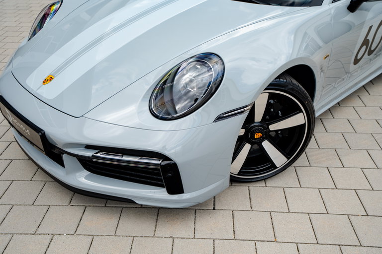 Porsche 992 Sport Classic