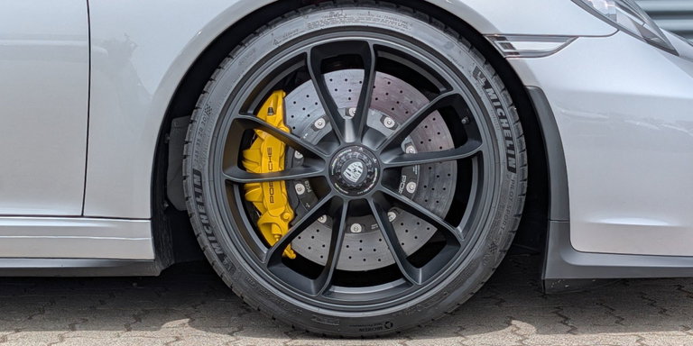 Porsche 991.2 GT3 Touring