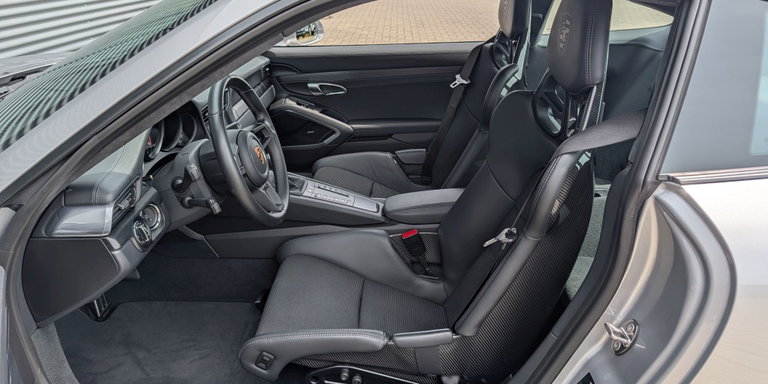 Porsche 991.2 GT3 Touring