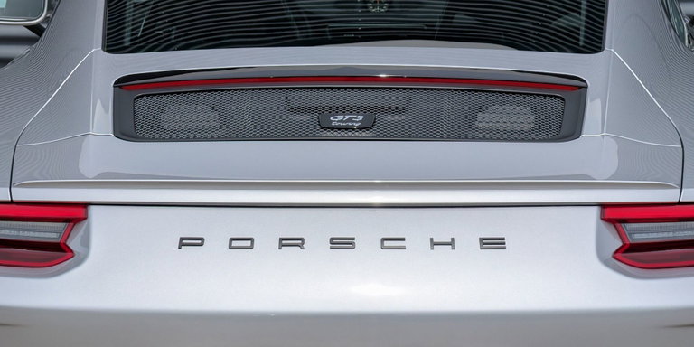 Porsche 991.2 GT3 Touring