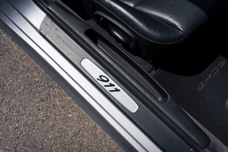 Porsche 996.2 Carrera “40 Jahre 911”