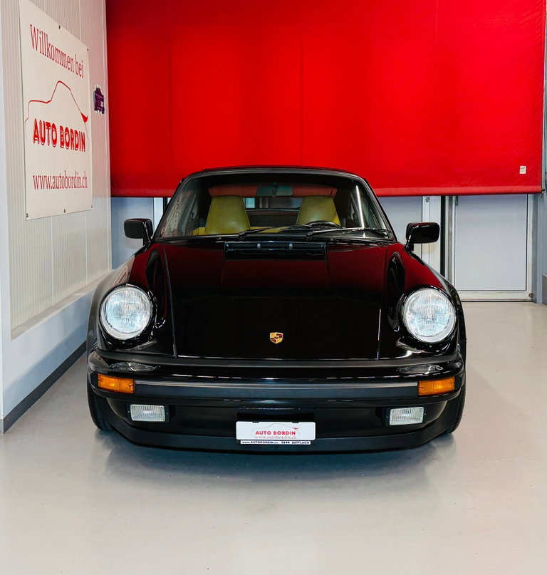 Porsche 911 Turbo 3.3