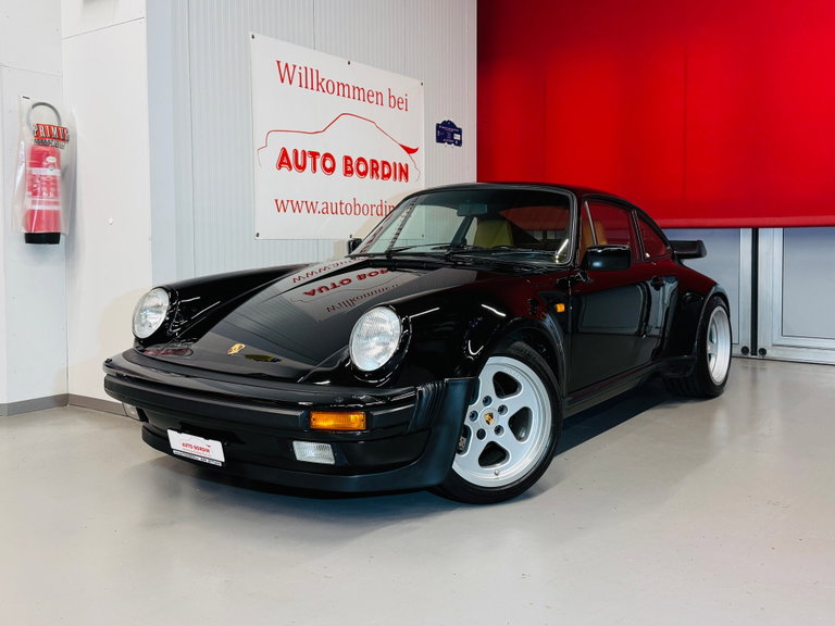Porsche 911 Turbo 3.3