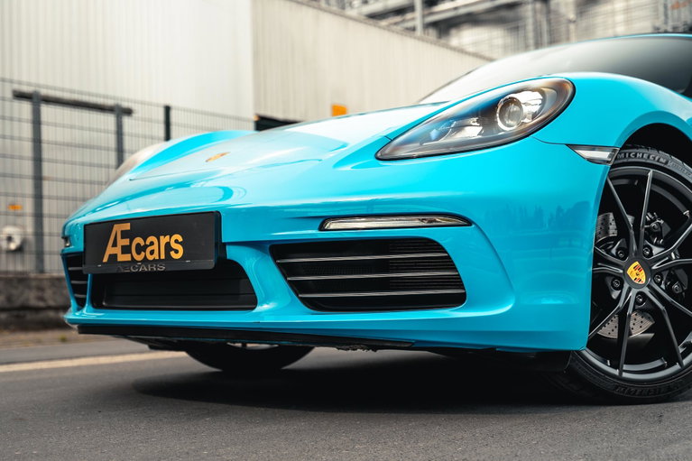 Porsche 718 Boxster