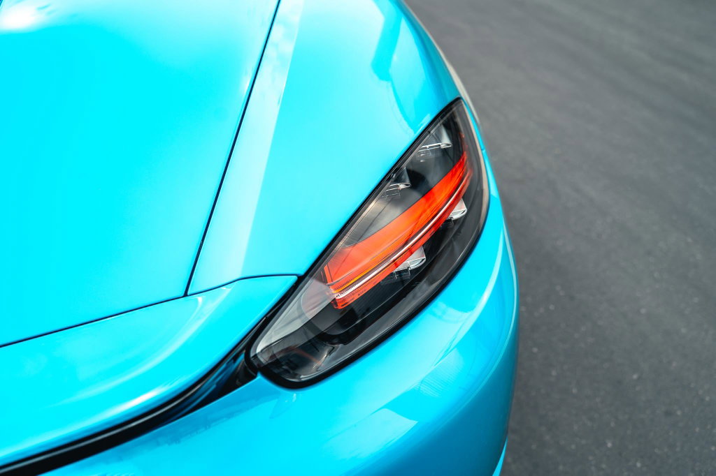 Porsche 718 Boxster