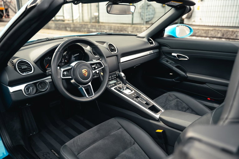 Porsche 718 Boxster