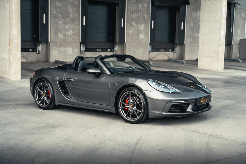 Porsche 718 Boxster