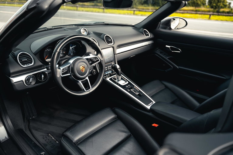 Porsche 718 Boxster