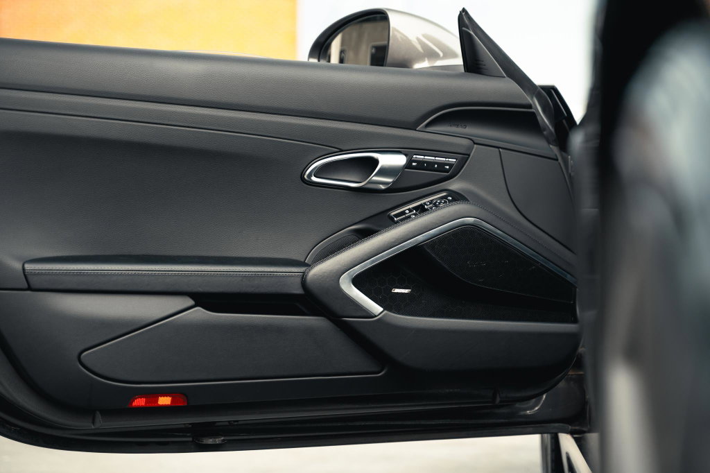 Porsche 718 Boxster