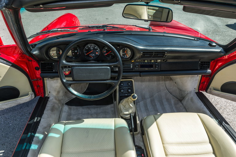 Porsche 911 Turbo 3.3