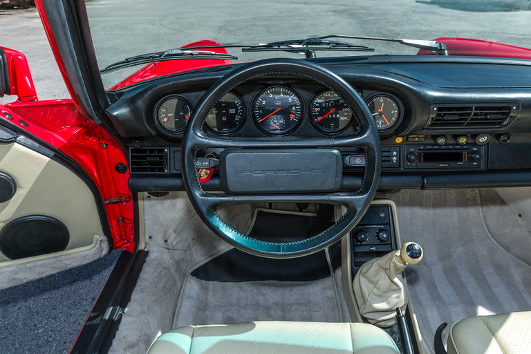 Porsche 911 Turbo 3.3