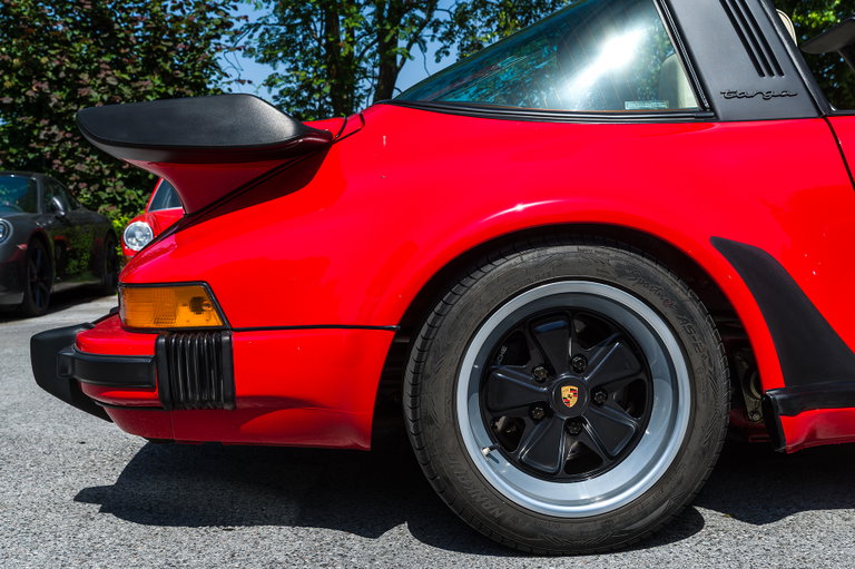 Porsche 911 Turbo 3.3