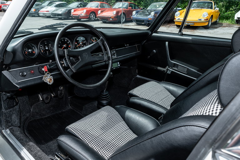 Porsche 911 Carrera RS