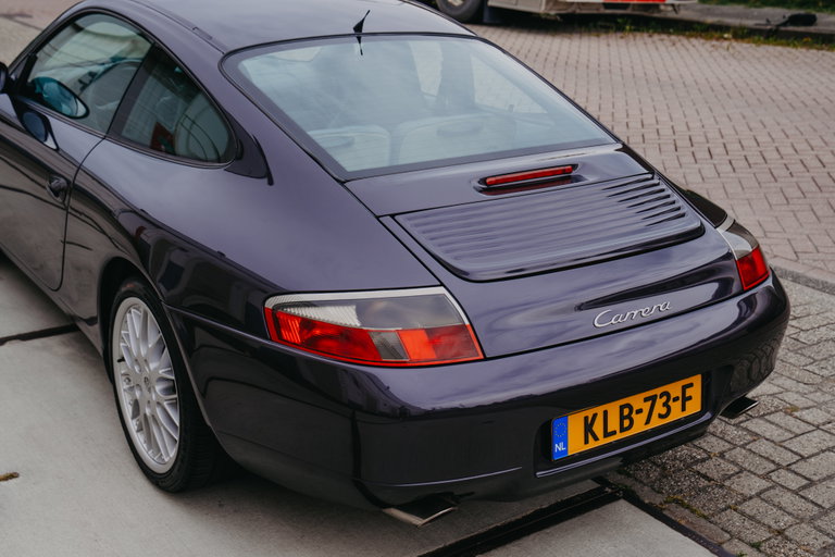 Porsche 996 Carrera