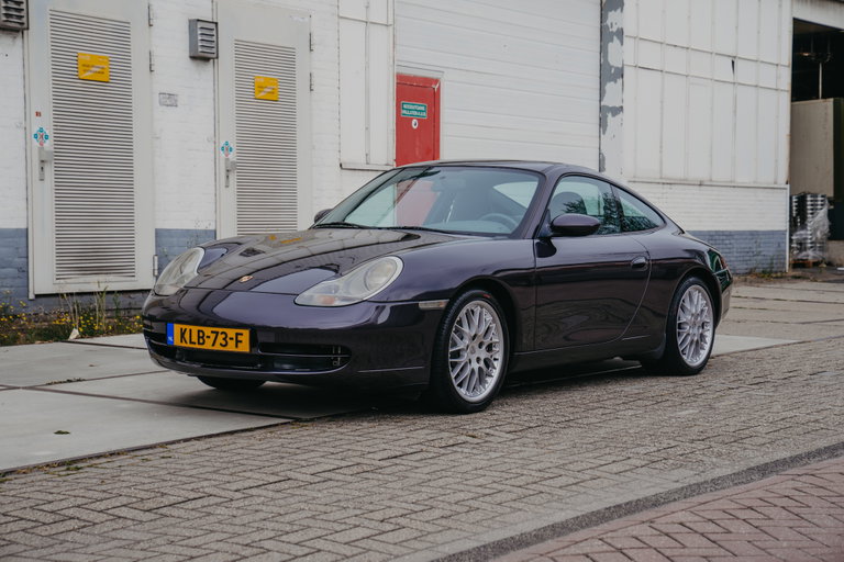 Porsche 996 Carrera