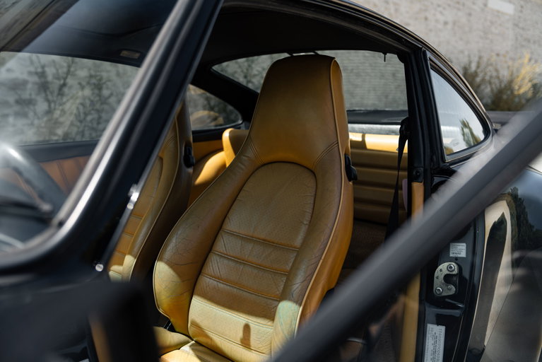 Porsche 911 Turbo 3.3