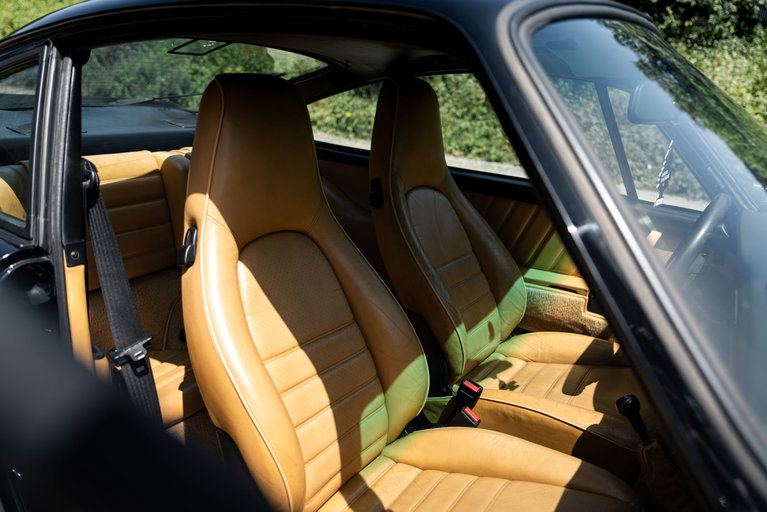 Porsche 911 Turbo 3.3