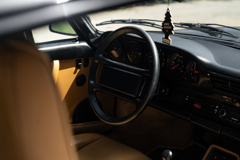 Porsche 911 Turbo 3.3