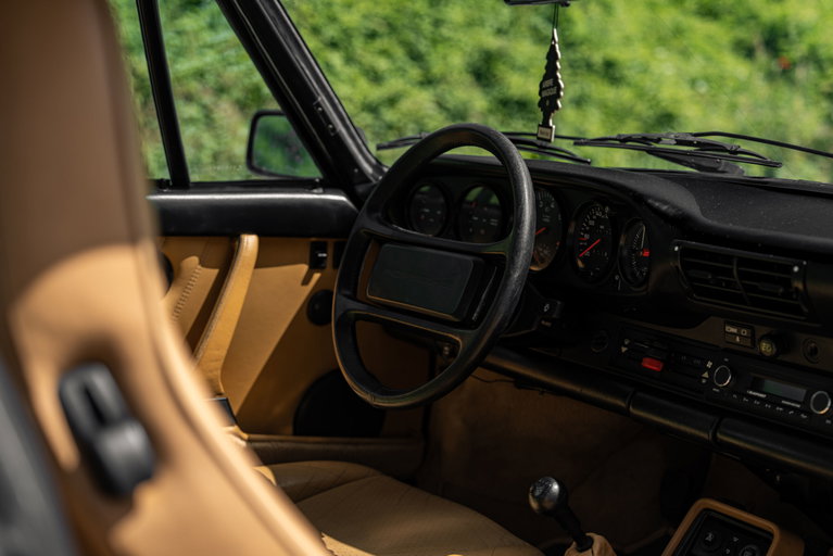 Porsche 911 Turbo 3.3