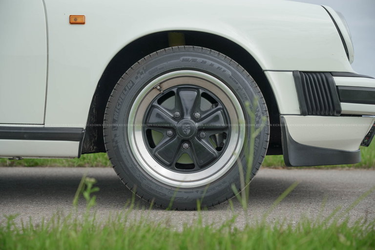 Porsche 911 SC