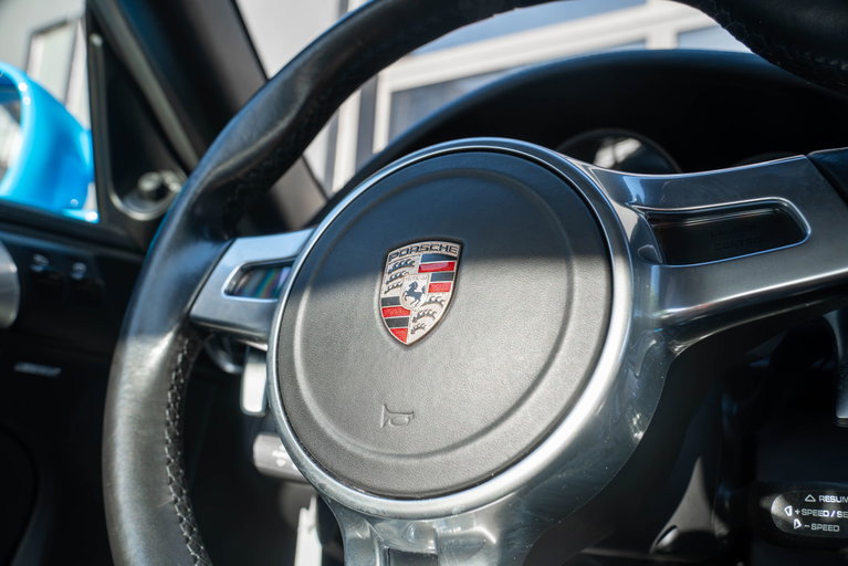 Porsche 997.2 Carrera GTS