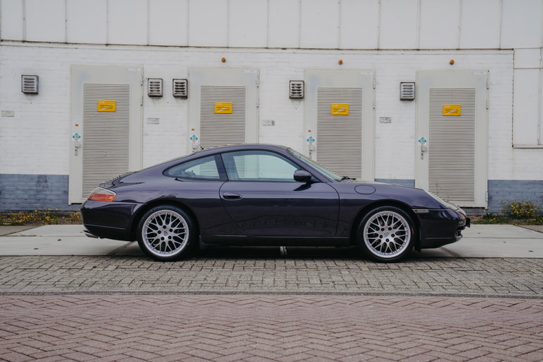 Porsche 996 Carrera